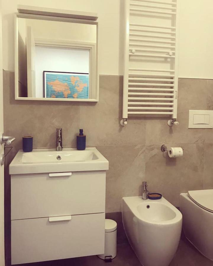 Lovely Milano - Brand New Stylish Apartment In Navigli Area Esterno foto